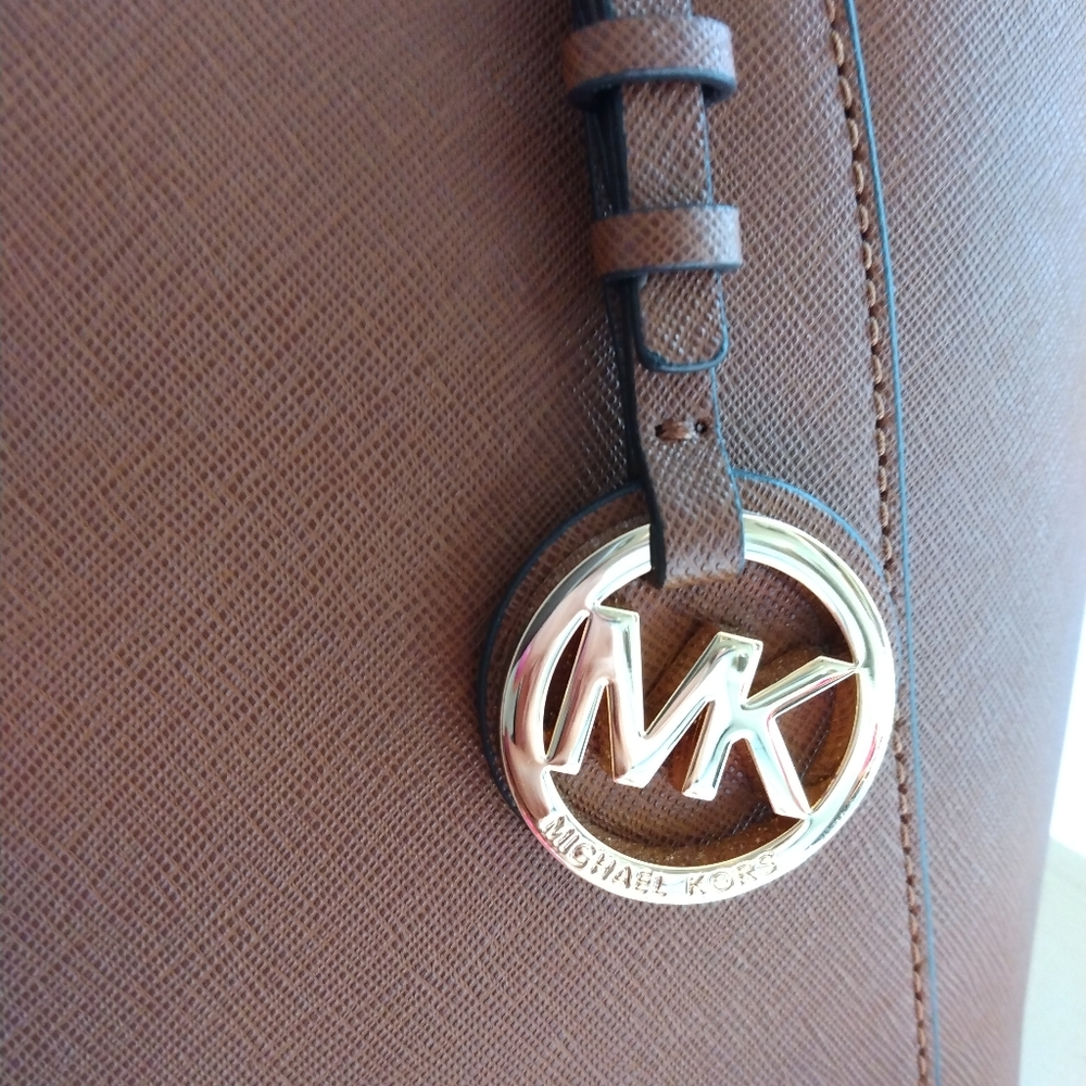 Michael kors Jet Set Luggage Tote - Picture 6 of 6